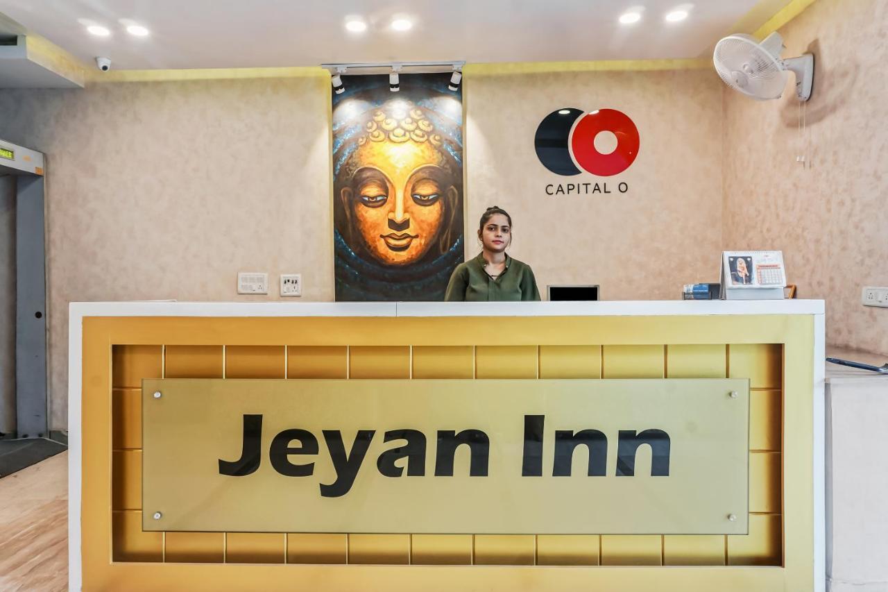 Capital O Hotel Jeyan Inn Near Gurudwara Shri Bangla Sahib Delhi Zewnętrze zdjęcie